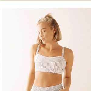 New With Tags Albion Fit Women’s Sports Bra Top